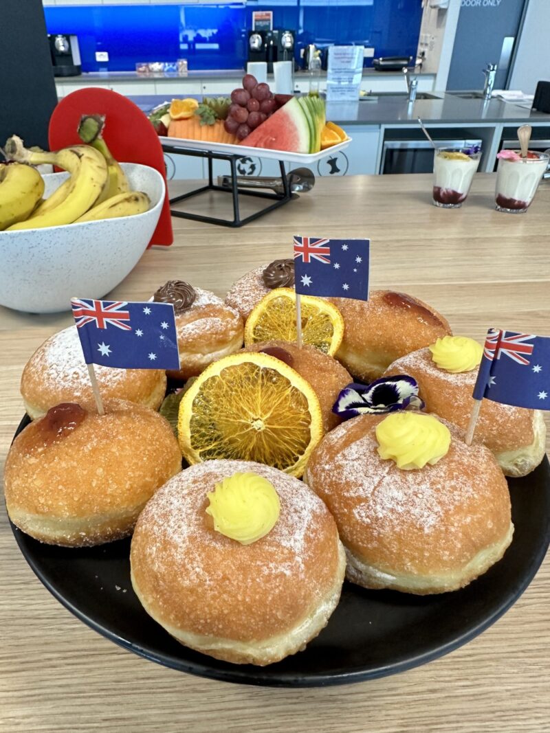 Platter - Mini Donuts mixed flavour (9 piece)