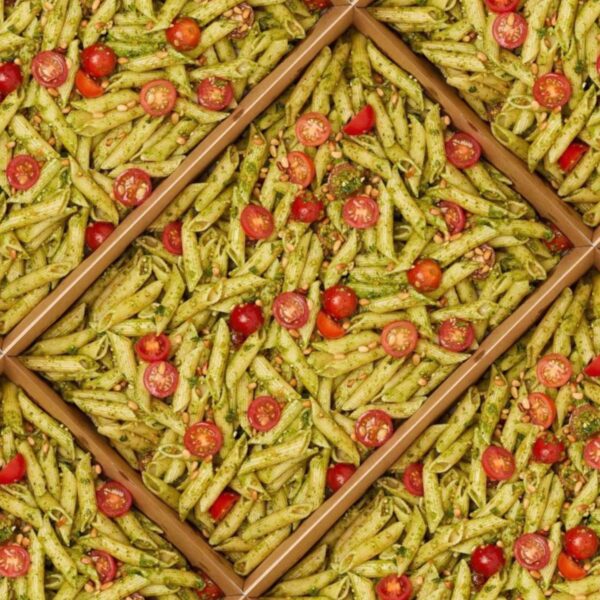 Salad Medium - Classic Pesto pasta salad