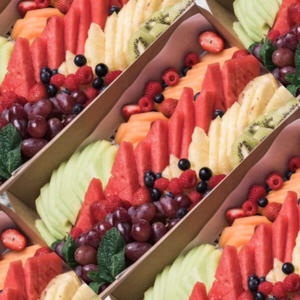 Seasonal Fresh Fruit Platter 2.8kg (serves 12-14) Medium Box (Sunday)