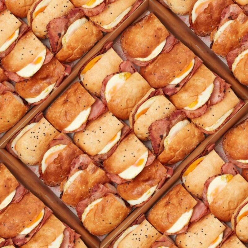 Turkish roll box - Brekky bacon & egg platter