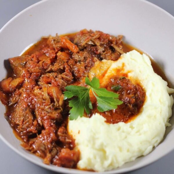 Platter - European beef goulash and steamed rice
